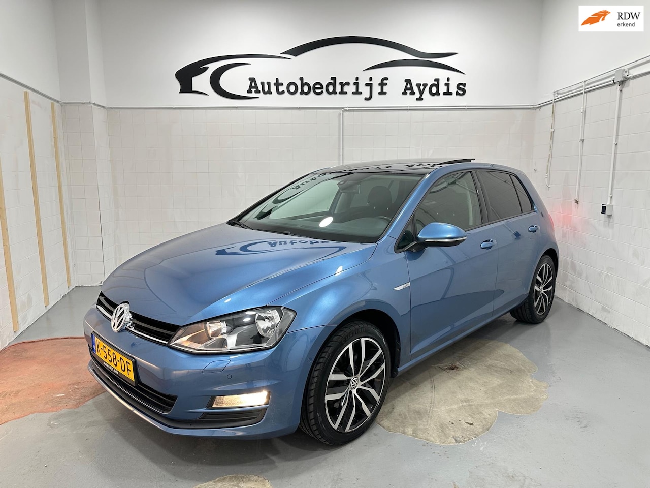 Volkswagen Golf - 1.4 TSI ACT Highline DSG Pano - AutoWereld.nl