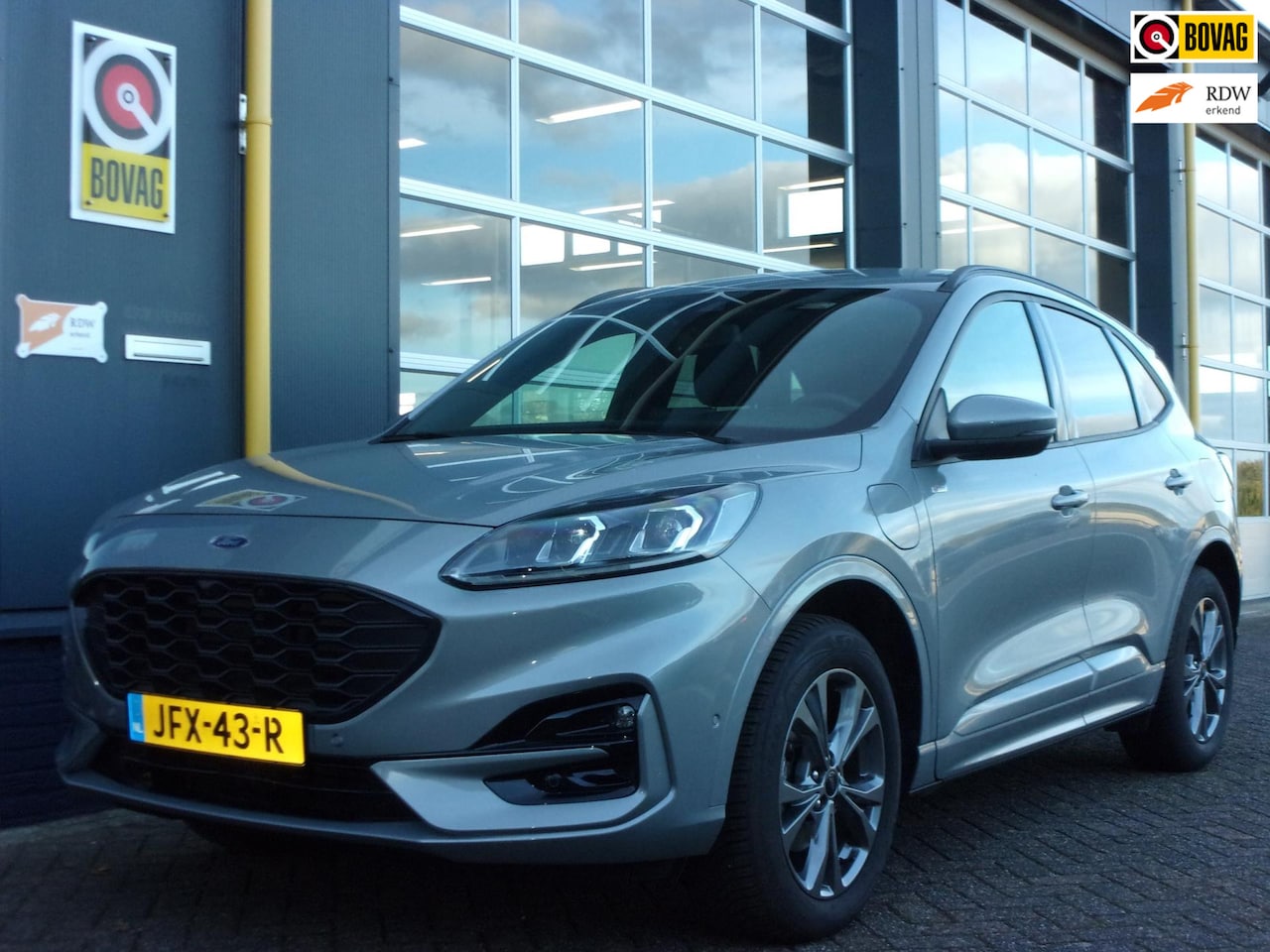 Ford Kuga - 2.5 PHEV ST-Line X 2.5 PHEV ST-Line X Automaat - AutoWereld.nl