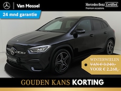 Mercedes-Benz GLA-Klasse - 200 Business Solution AMG / Stoelverwarming / Achteruitrijcamera / Panorama-schuifdak / Ni