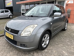 Suzuki Swift - 1.5 Exclusive automaat airco lage km