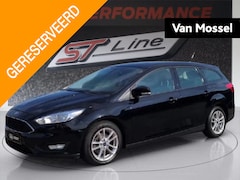 Ford Focus Wagon - 1.0 Titanium Edition | NIEUWE DISTRIBUTIERIEM | TREKHAAK | CRUISE CONTROL | CLIMATE |