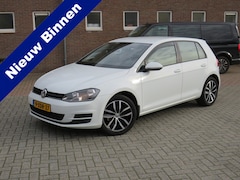 Volkswagen Golf - 1.2 TSI Trend Edition * Rijklaarprijs incl. garantie * Trekhaak * Airco * Lichtmetalen vel