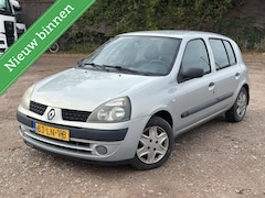 Renault Clio - 1.2-16V Authentique INRUILKOOPJE RIJD GOED