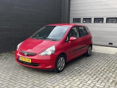 Honda Jazz - 1.4 LS CVT Automaat | AIRCO | Trekhaak | Nieuwe APK |