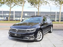 Volkswagen Passat Variant - GTE 1.4 TSI PHEV 218PK | Panodak | 360° | Virtual | Keyless | IQ Light Matrix LED | Trekha