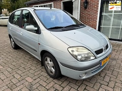 Renault Scénic - 2.0-16V Expression NIEUWE APK 20-11-2026 zo ingeruild zo weg