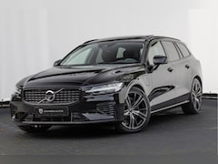 Volvo V60 - 2.0 T6 Recharge AWD R-Design Pano Trekhaak Harman/Kardon HuD BLIS