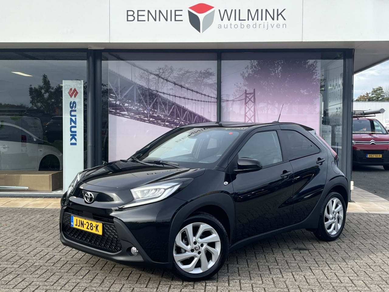 Toyota Aygo X - 1.0 VVT-i S-CVT First Automaat - AutoWereld.nl
