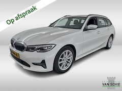 BMW 3-serie Touring - 320i Business Edition (184PK) 1e-Eig. & Dealer-Onderh. BOVAG-Garantie. NL-Auto