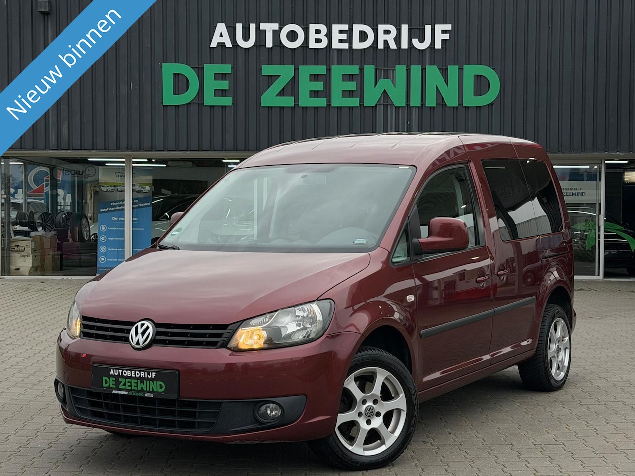 Volkswagen Caddy - 1.2 TSI Trendline 7p.|airco|Nieuw APK - AutoWereld.nl