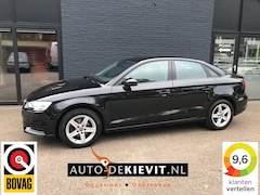 Audi A3 - 30 TFSi pro line *Navigatie/parkeersensoren