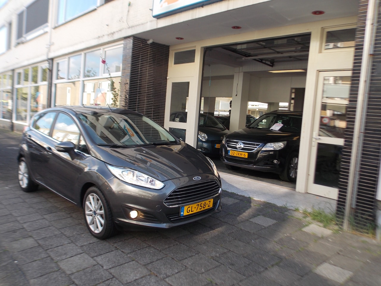Ford Fiesta - 1.0 EcoBoost Titanium NAVI CAMERA CRUISE CONTROL 53 DKM - AutoWereld.nl