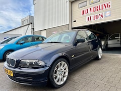 BMW 3-serie - 316i Executive | Airco | PDC | LEESTEKST