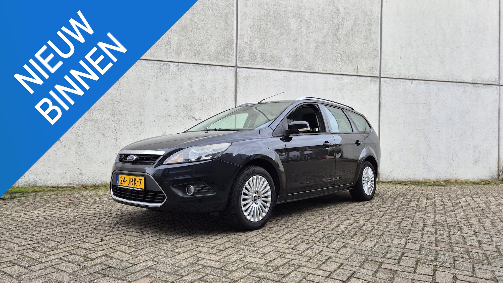 Ford Focus Wagon - 1.8 Titanium Flexi Fuel APK tm 8-26 - AutoWereld.nl