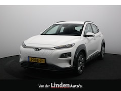 Hyundai Kona Electric - EV Comfort 64 kWh 3-Fase SOH 96.1% | Trekhaak | Carplay&Android | Camera
