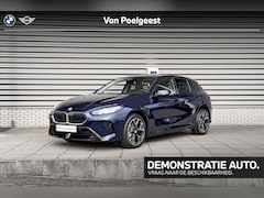BMW 1-serie - 120 M Sport Design / Premium Pack / Comfort Access / Achteruitrijcamera / Extra getint gla
