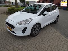 Ford Fiesta - 1.1 Trend/Airco/Navi/Carplay/Boekjes/APK 29-10-2026