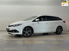 Toyota Auris Touring Sports - 1.8 Hybrid Dynamic Ultimate | CAMERA | NAP | AIRCO | CRUISE CONTROL