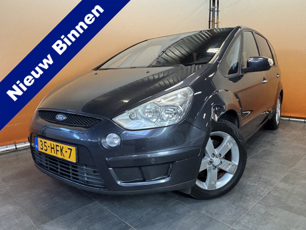Ford S-Max - 2.0-16V 7 zitter - AutoWereld.nl