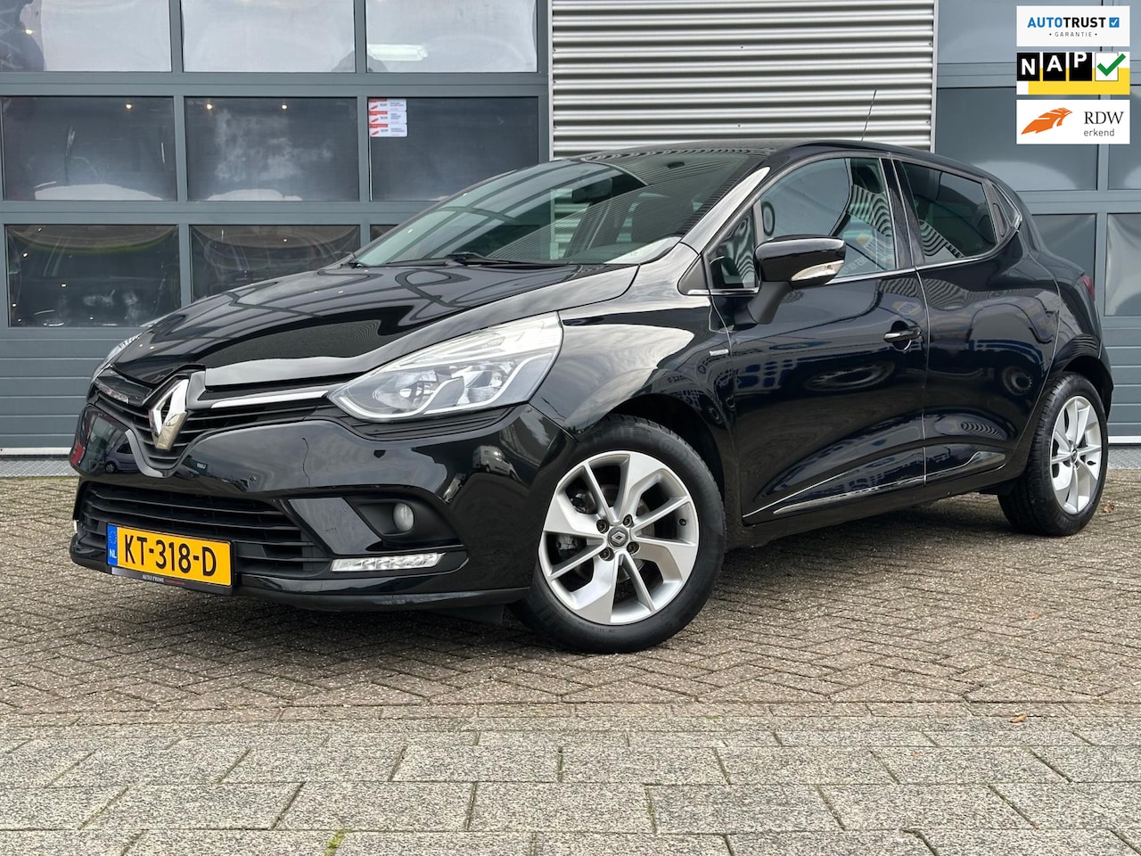 Renault Clio - 0.9 TCe Limited | CRUISECR | NAVI | PDC | Bose - AutoWereld.nl