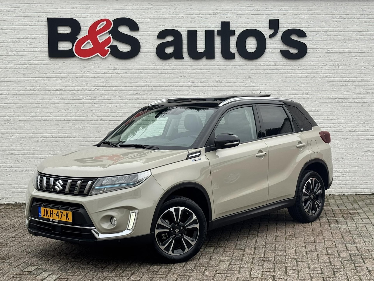 Suzuki Vitara - 1.5 Hybrid Style Automaat Adaptive cruise Climate control Panoramadak Achteruitrijcamera A - AutoWereld.nl