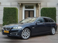 BMW 5-serie Touring - 528i High Executive TREKHAAK | H&K | MEMORY | HEAD UP | ORG NL 2E EIGN