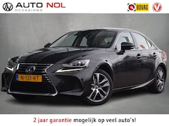 Lexus IS - 300h Hybrid Business Line | Apple CarPlay | Half Leer | Camera | Climate