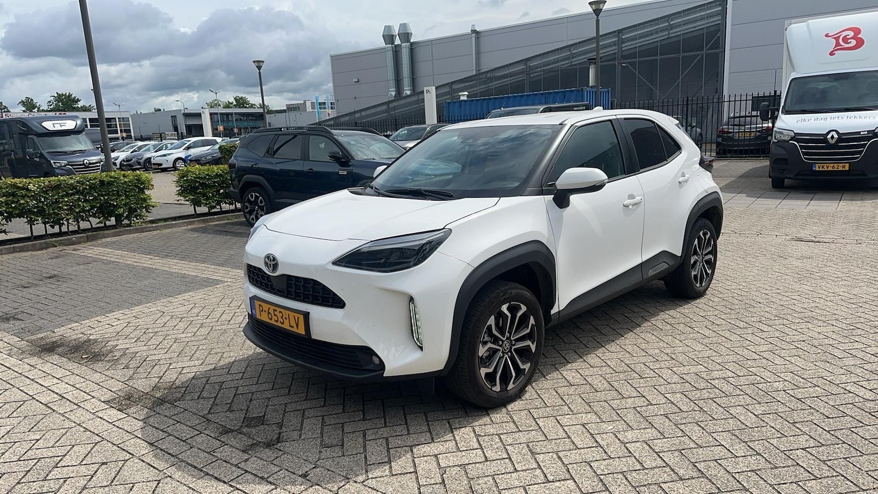 Toyota Yaris Cross - 1.5 Hybrid First Edition navi-apple carplay-trekhaak - AutoWereld.nl