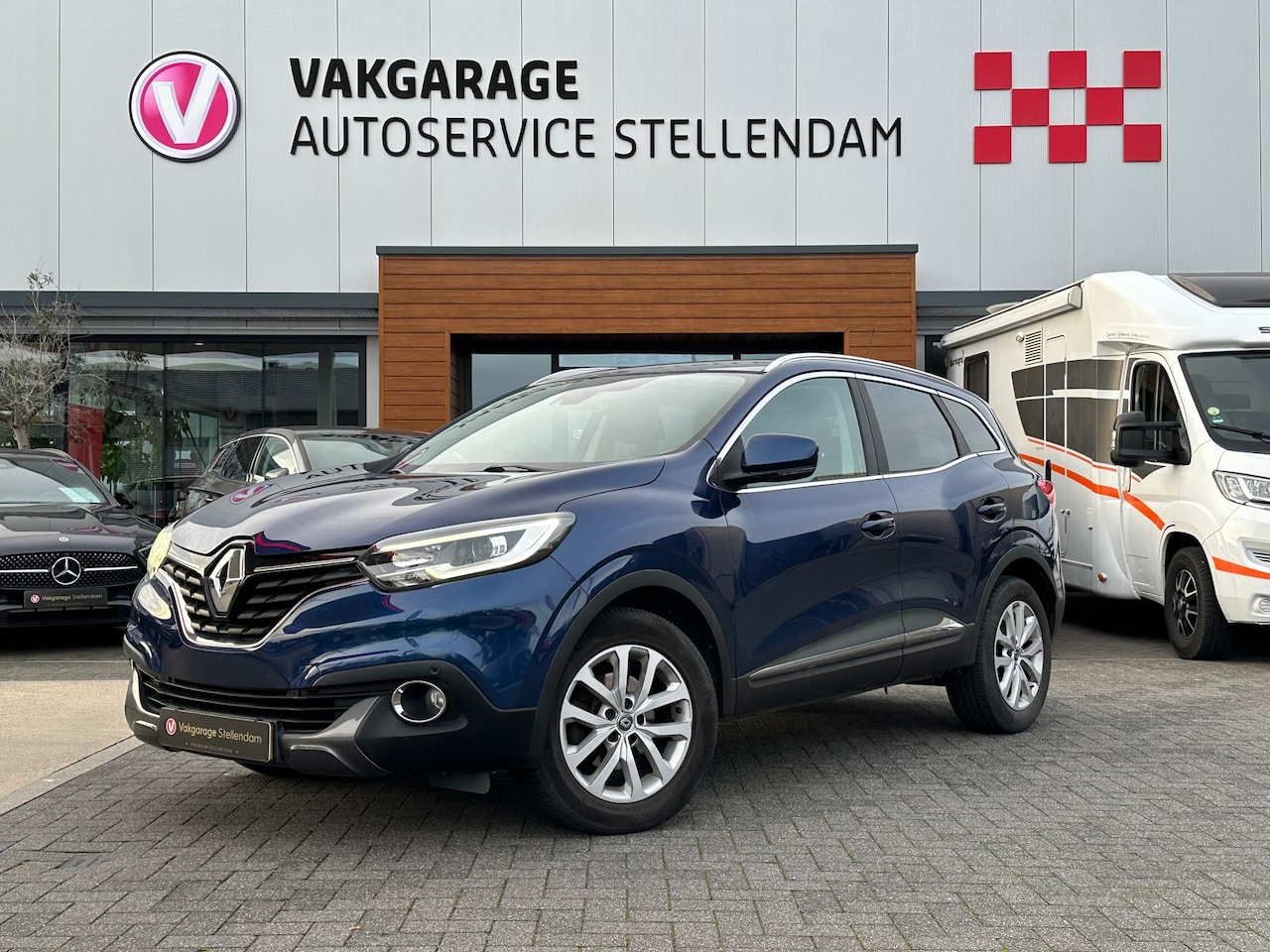 Renault Kadjar - 1.2 TCe Intens|RIJKLAAR|Trekhaak|Cruise Control|Navigatie|Climate Control - AutoWereld.nl