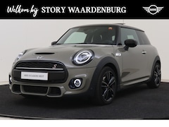 MINI John Cooper Works - Hatchback S JCW Automaat / Panoramadak / LED / JCW Sportstoelen / Park Assistant / Stoelve