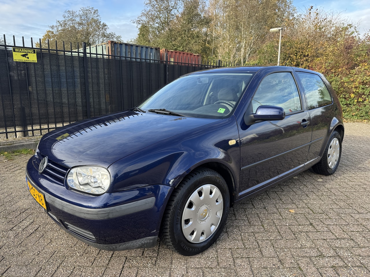 Volkswagen Golf - 1.4-16V Trendline 3 Drs StrBkr - AutoWereld.nl