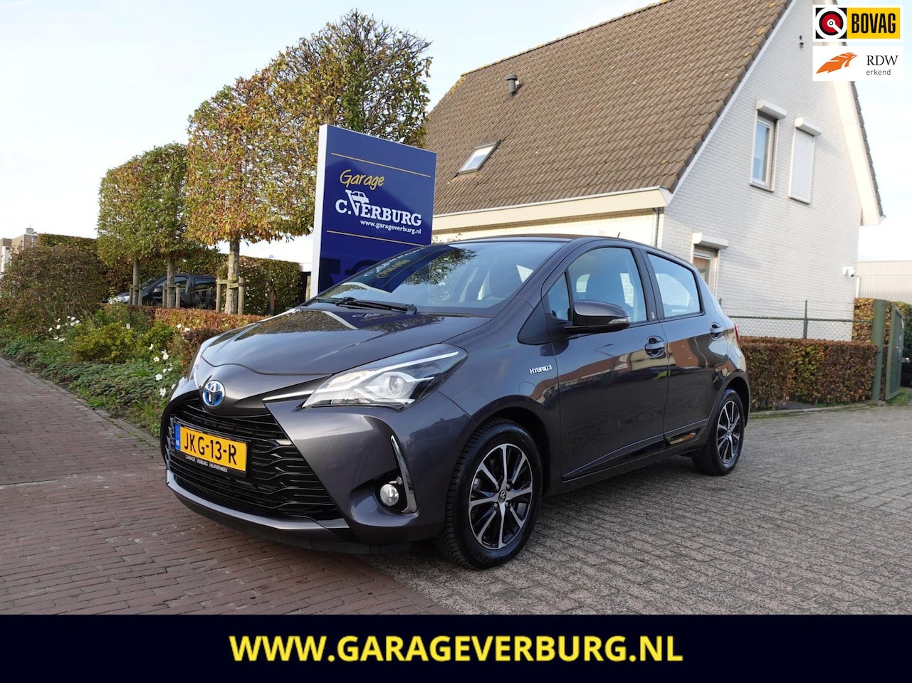 Toyota Yaris - 1.5 Hybrid (Navi,Camera,Cruise,Stoelverwarming,Keyless) UNIEK 9913 Km !! - AutoWereld.nl