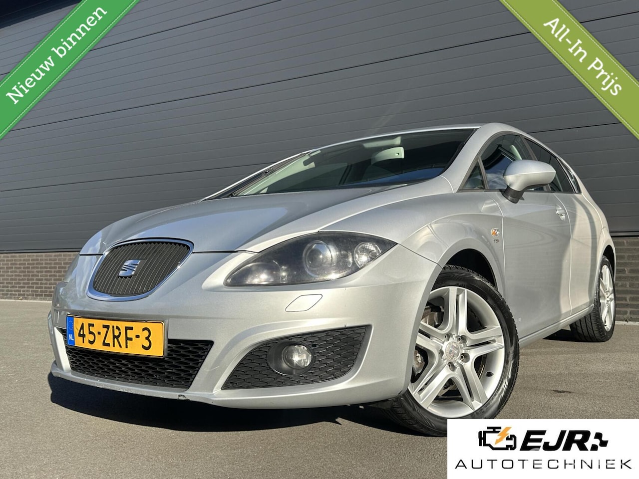 SEAT Leon - 1.2 TSI Ecomotive COPA CRUISE*CLIMA*HAAK*PDC*NAV - AutoWereld.nl
