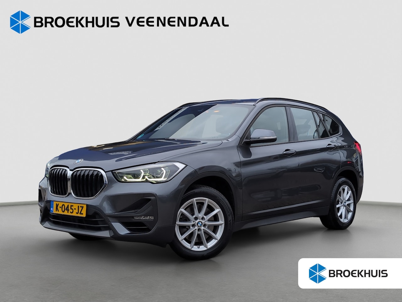 BMW X1 - sDrive20i Executive Edition | Trekhaak | Head-Up | Cruise Control | Climate Control | Navi - AutoWereld.nl