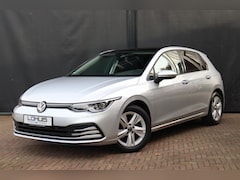 Volkswagen Golf - 1.5TSI Life Business | PANO | MASSAGE | IQ LIGHT | CARPLAY