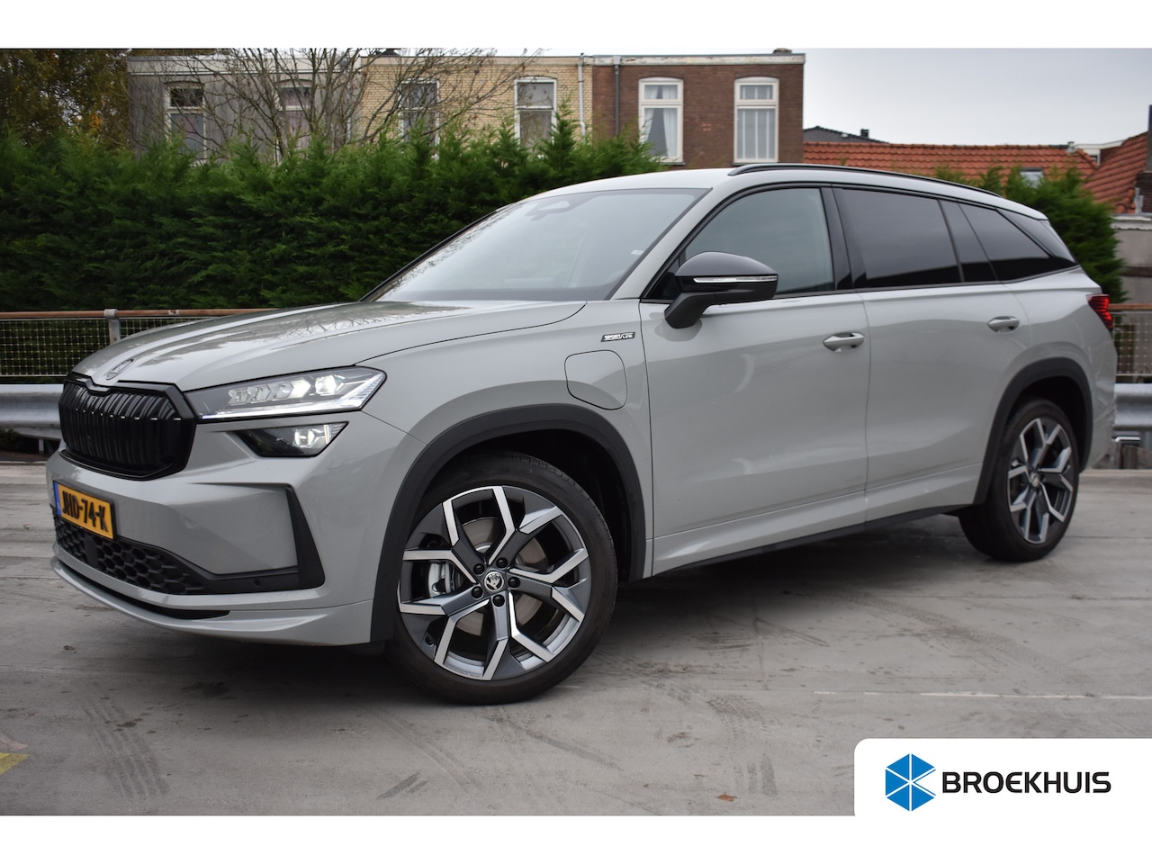 Skoda Kodiaq - 1.5 TSI PHEV Sportline Business | Trekhaak | ACC | Climate Control | Navigatie | Camera ac - AutoWereld.nl