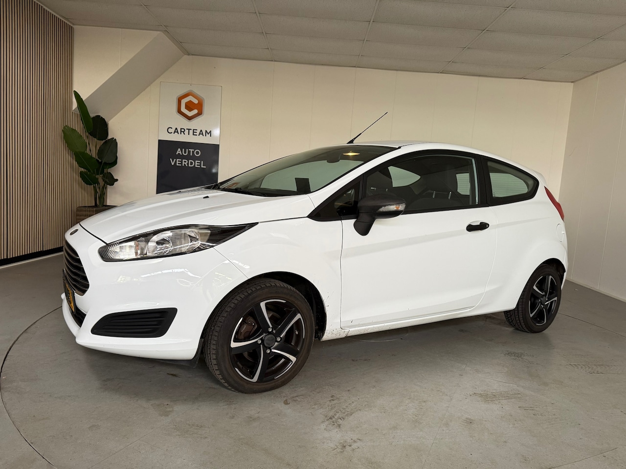 Ford Fiesta - 1.25 Airo, LMV - AutoWereld.nl