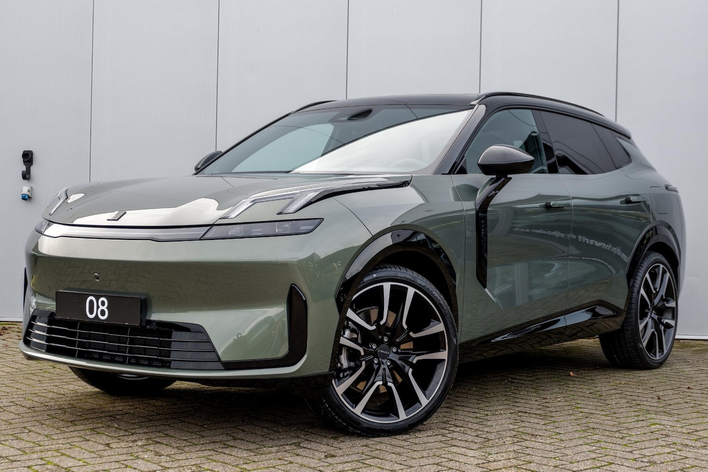 Lynk & Co 08 - 345PK More, 22 inch Wielen, 200km Hybride, Stoelmassage, Matrix LED, Harman Kardon, 360° C - AutoWereld.nl