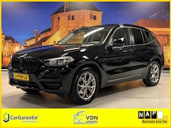 BMW X3 - XDrive20i Exe Aut Panodak HUD Trekhaak Camera Carplay