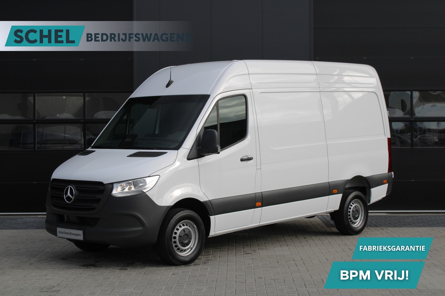 Mercedes-Benz Sprinter - 317CDI L2H2 Pro - Mbux 10 - Airco - Camera - Bind spot - Cruise - Rijklaar - AutoWereld.nl