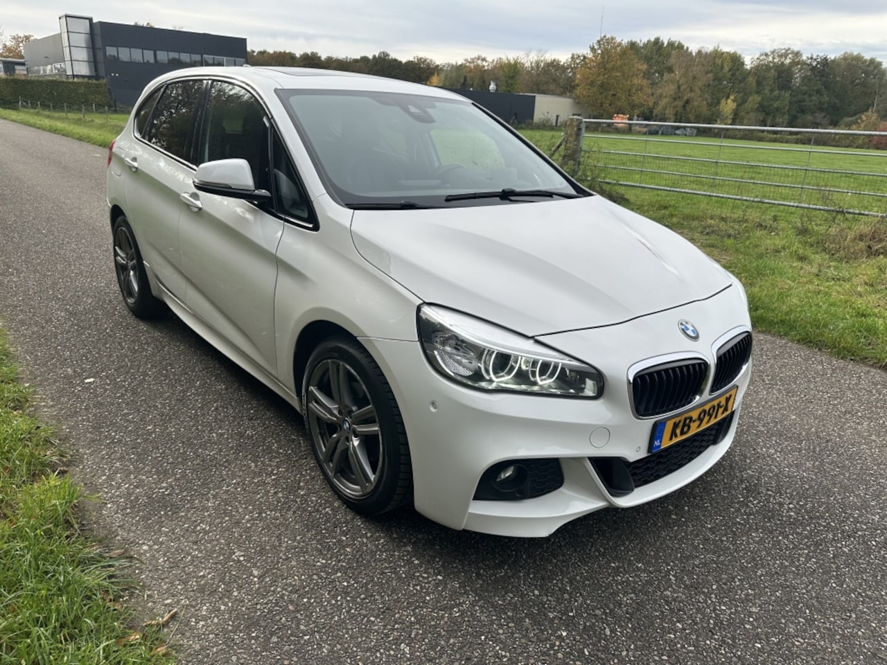 BMW 2-serie Active Tourer - 218i Cent.High Ex. - AutoWereld.nl