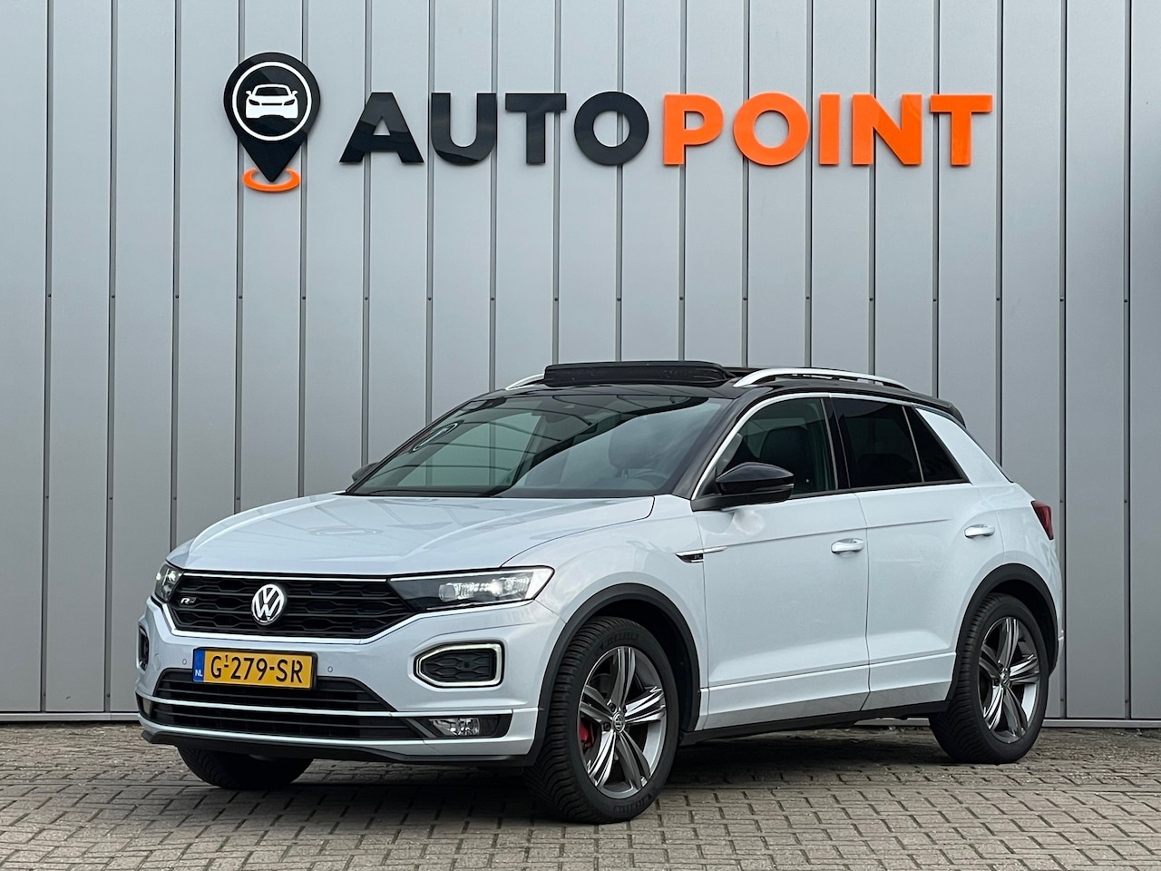 Volkswagen T-Roc - 1.5 TSI DSG Business R-LINE|1E EIG NAP|TREKHAAK|PANO|VIRTUALCOCKPIT|CAMERA|STOELVERWARMING - AutoWereld.nl
