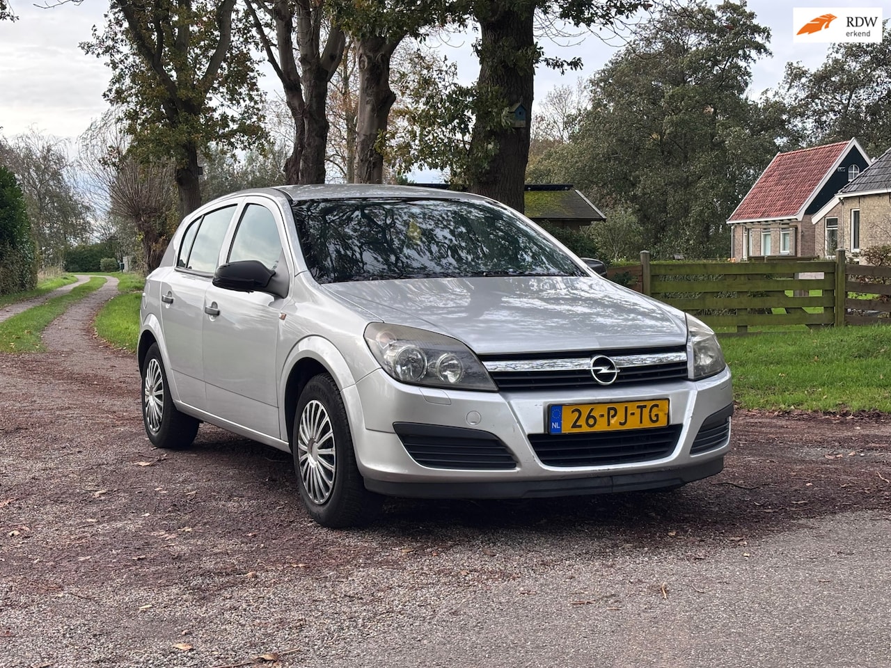 Opel Astra - 1.6 Essentia | Airco + Cruise Nu € 999,-!!! - AutoWereld.nl