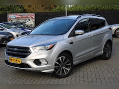 Ford Kuga - 1.5 EcoBoost 120PK 2WD ST Line, Trekhaak, Camera, Elec. Achterklep
