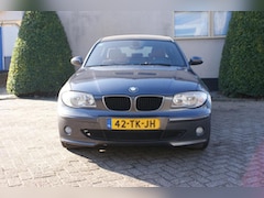 BMW 1-serie - 120i Automaat - Leer - Sportstoelen - Navi