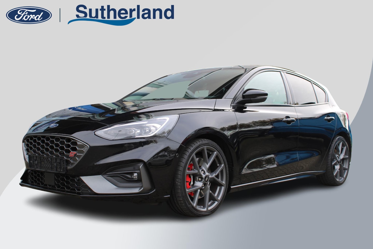 Ford Focus - 2.3 EcoBoost ST-3 280pk | Launch Control | Winter Pack | Adaptive LED | Achteruitrijcamera - AutoWereld.nl