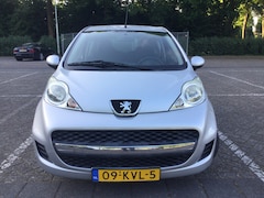 Peugeot 107 - 1.0-12V XS Airconditioning