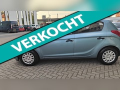 Hyundai i20 - 1.2i Business Edition AIRCO