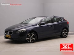 Volvo V40 - 1.6 T4 Momentum *Automaat * Dealer onderhoud* Nw APK
