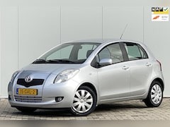 Toyota Yaris - 1.3 VVTi Sol MMT 5 DEURS AUTOMAAT AIRCO NAP LAGE KILOMETERSTAND IN NIEUWSTAAT AUTO